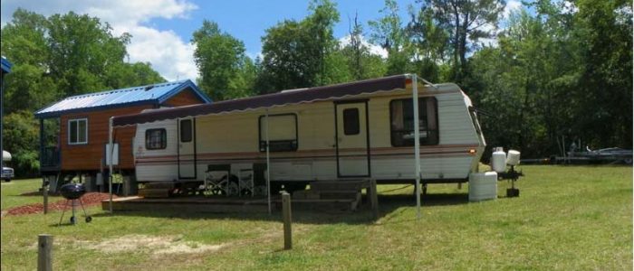 Middle creek campground RV bunkhouse